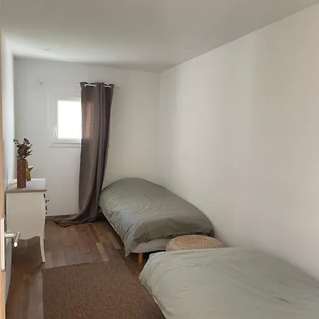 Longere Cosy Saint-Maurice-l'Exil